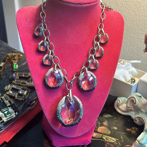 Hot Authentic Swarovski Glam Collar Necklace in ombré Blue.$1200 +$260 earrings - Picture 6 of 15